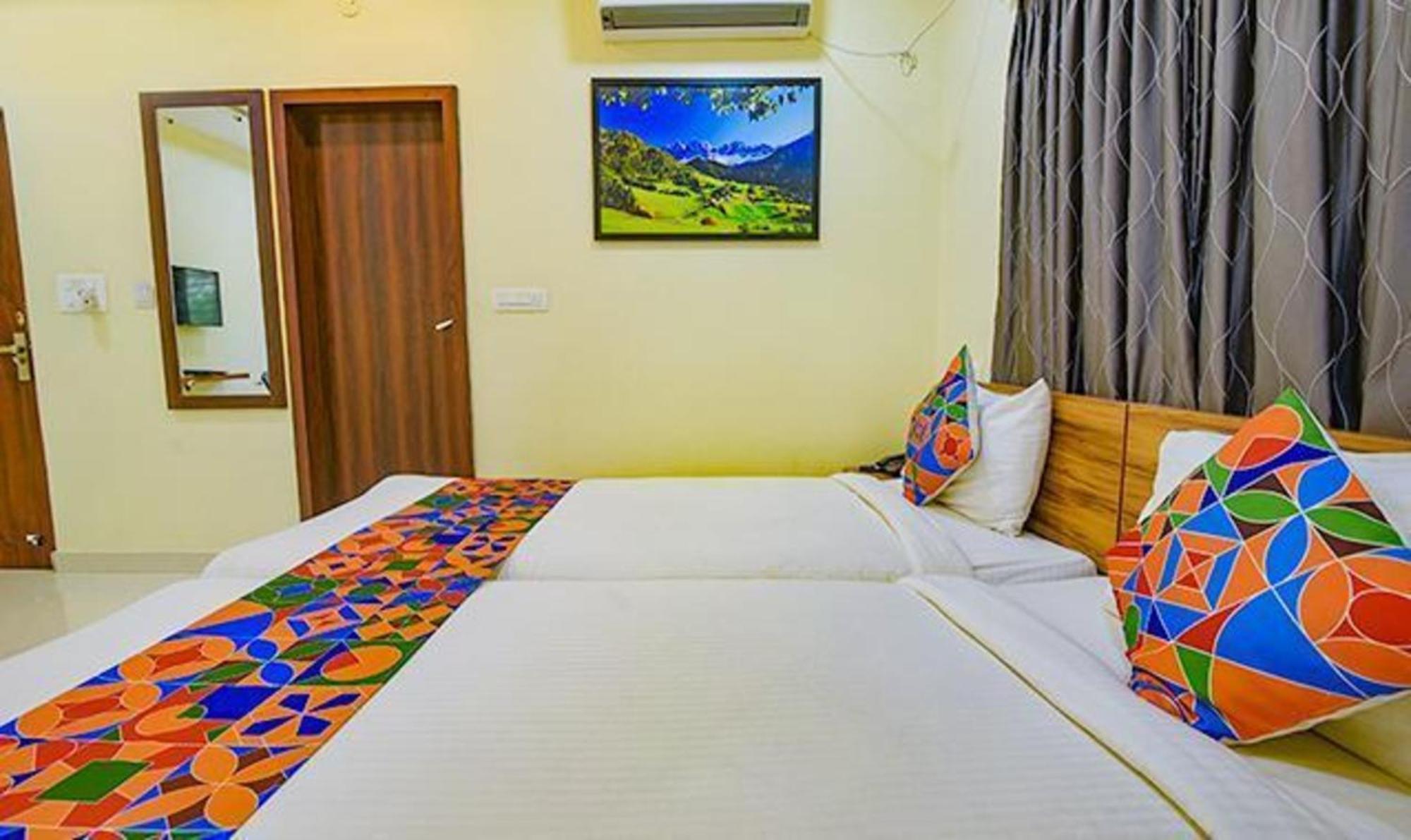Fabexpress Purple Suites Inn Bangalore Exterior foto